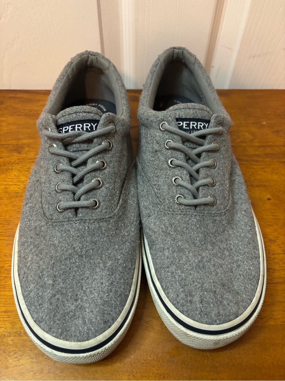 Sperry Men’s Gray Wool-Style Lace-Up Boat Sneakers